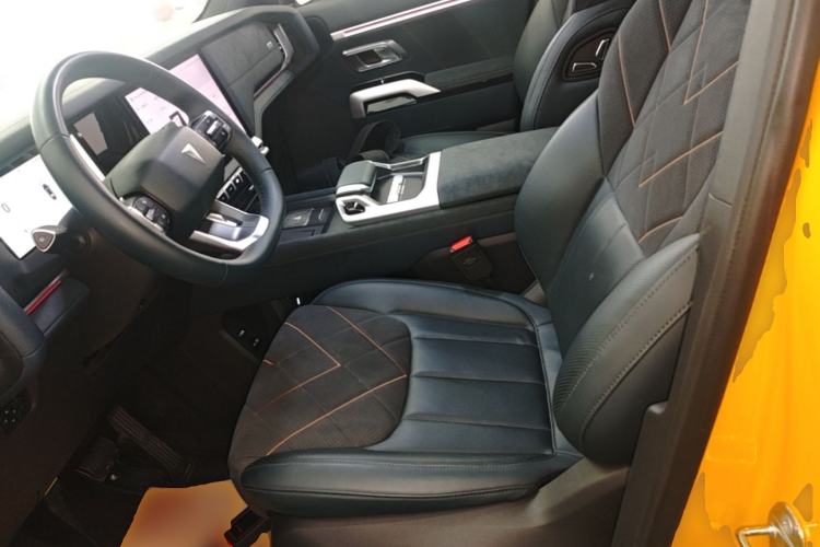 Used Deepal G318 2025 Worry-Free Adventure Edition Four-Wheel Drive Secret Realm Version Left Front Seat