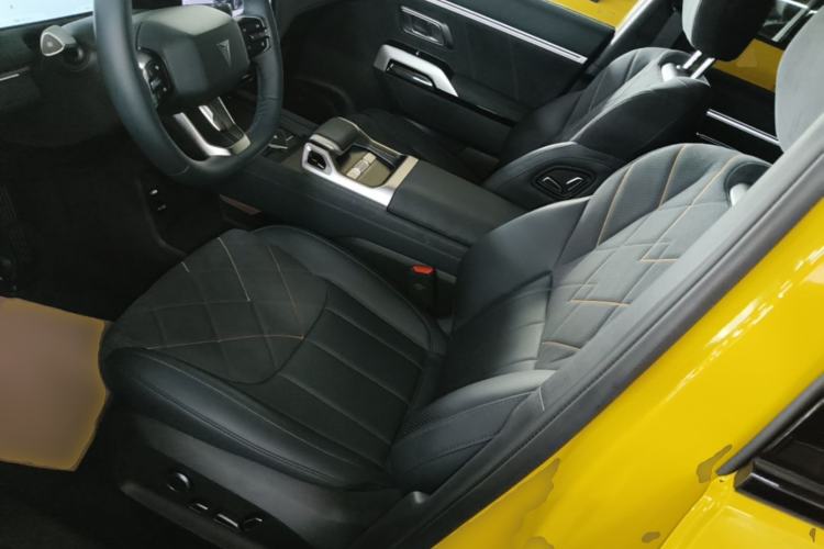Used Deepal G318 2025 Worry-Free Adventure Edition Four-Wheel Drive Secret Realm Version Left Front Seat