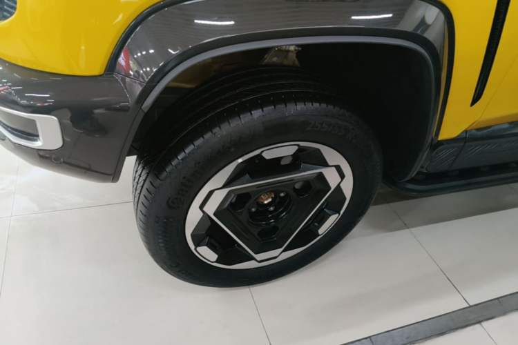 Used Deepal G318 2025 Worry-Free Adventure Edition Four-Wheel Drive Secret Realm Version Left Front Wheel Hub