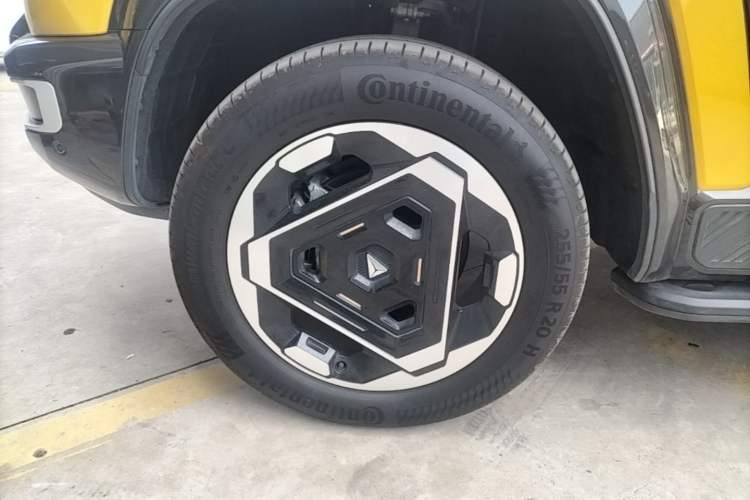 Used Deepal G318 2025 Worry-Free Adventure Edition Four-Wheel Drive Secret Realm Version Left Front Wheel Hub