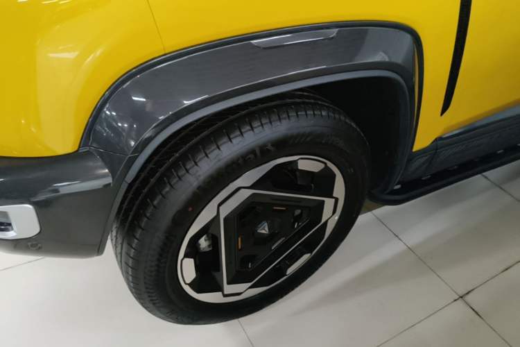 Used Deepal G318 2025 Worry-Free Adventure Edition Four-Wheel Drive Secret Realm Version Left Front Wheel Hub