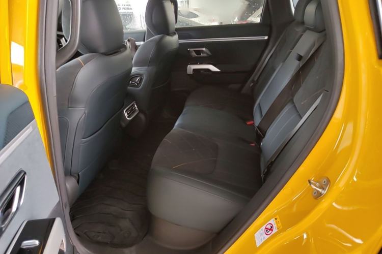 Used Deepal G318 2025 Worry-Free Adventure Edition Four-Wheel Drive Secret Realm Version Left Rear Seat