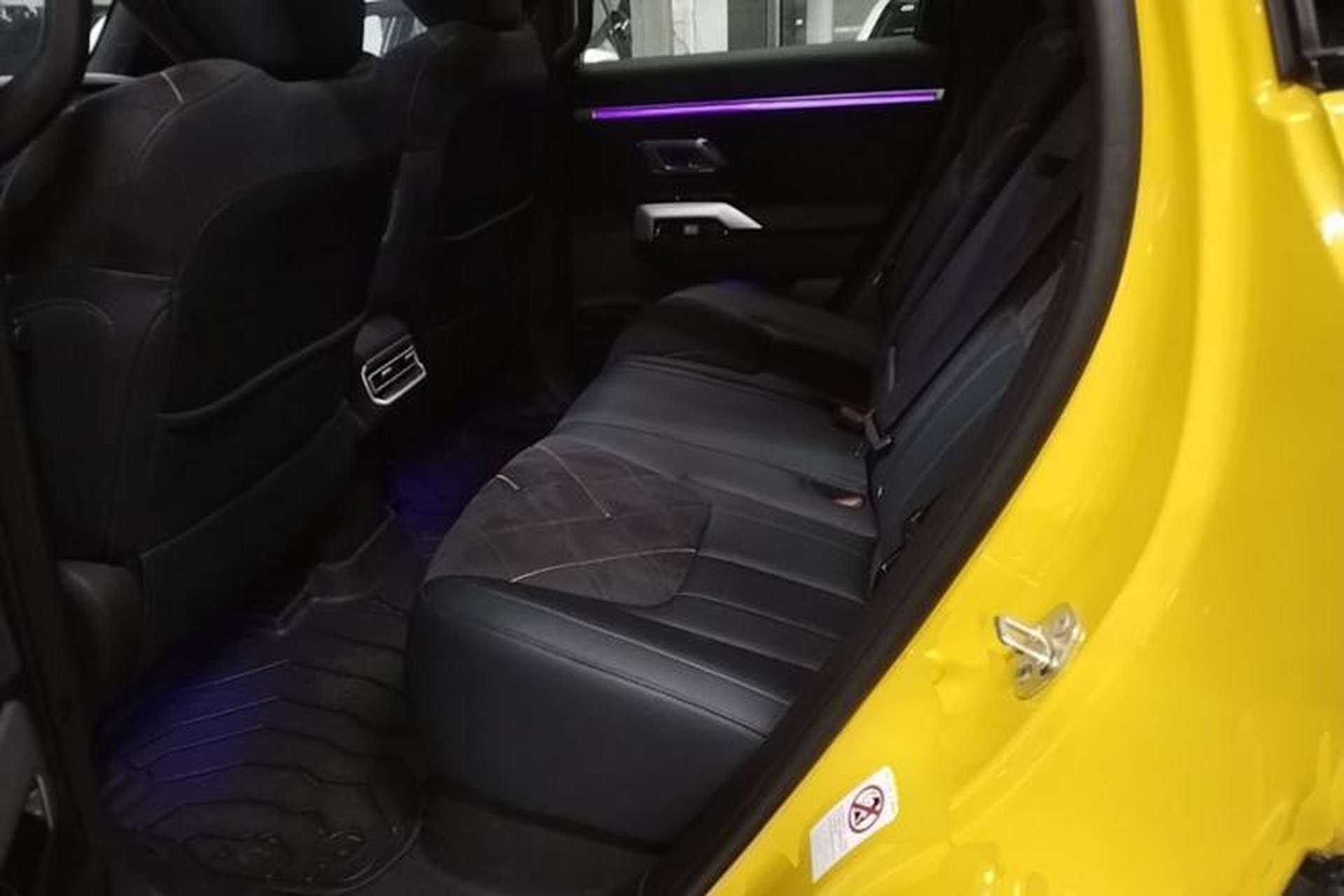 Used Deepal G318 2025 Worry-Free Adventure Edition Four-Wheel Drive Secret Realm Version Left Rear Seat
