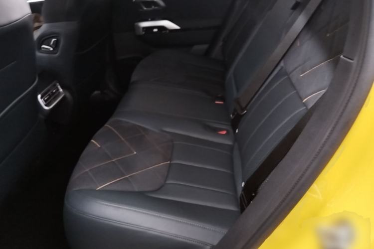 Used Deepal G318 2025 Worry-Free Adventure Edition Four-Wheel Drive Secret Realm Version Left Rear Seat