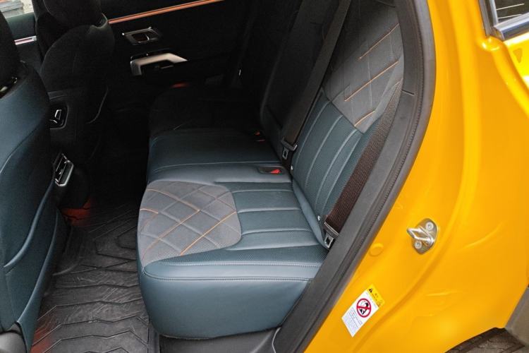 Used Deepal G318 2025 Worry-Free Adventure Edition Four-Wheel Drive Secret Realm Version Left Rear Seat