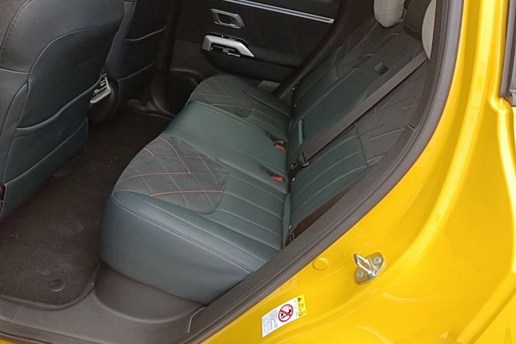 Used Deepal G318 2025 Worry-Free Adventure Edition Four-Wheel Drive Secret Realm Version Left Rear Seat