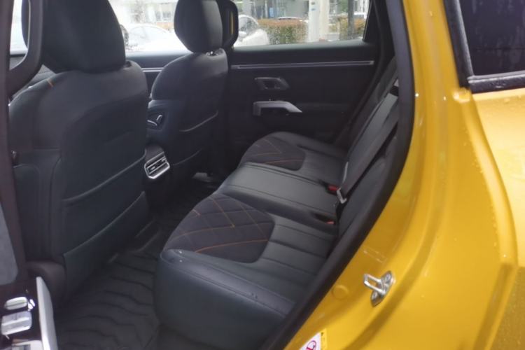Used Deepal G318 2025 Worry-Free Adventure Edition Four-Wheel Drive Secret Realm Version Left Rear Seat