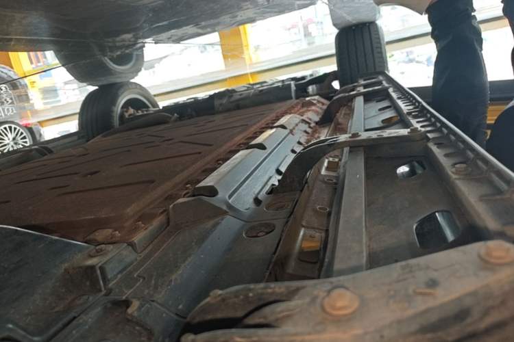 Used Deepal G318 2025 Worry-Free Adventure Edition Four-Wheel Drive Secret Realm Version Left Side Sill