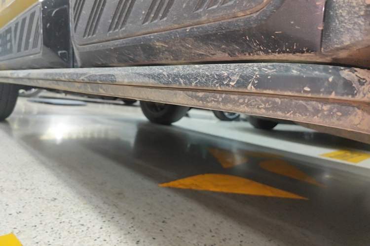 Used Deepal G318 2025 Worry-Free Adventure Edition Four-Wheel Drive Secret Realm Version Left Side Sill