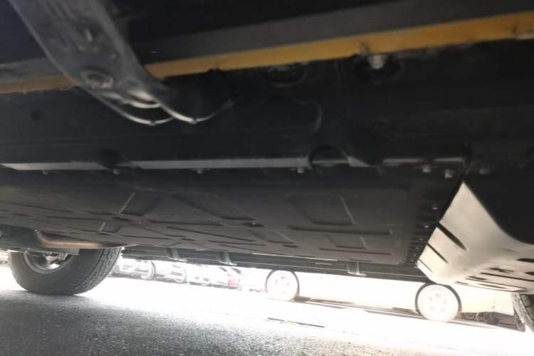 Used Deepal G318 2025 Worry-Free Adventure Edition Four-Wheel Drive Secret Realm Version Left Side Sill