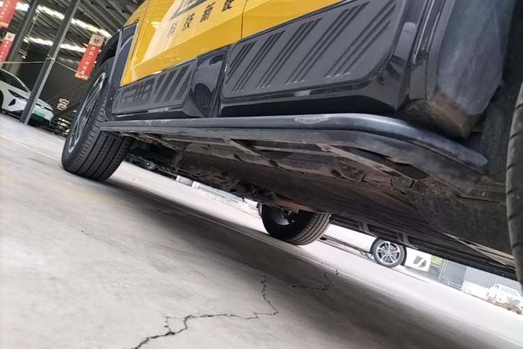 Used Deepal G318 2025 Worry-Free Adventure Edition Four-Wheel Drive Secret Realm Version Left Side Sill