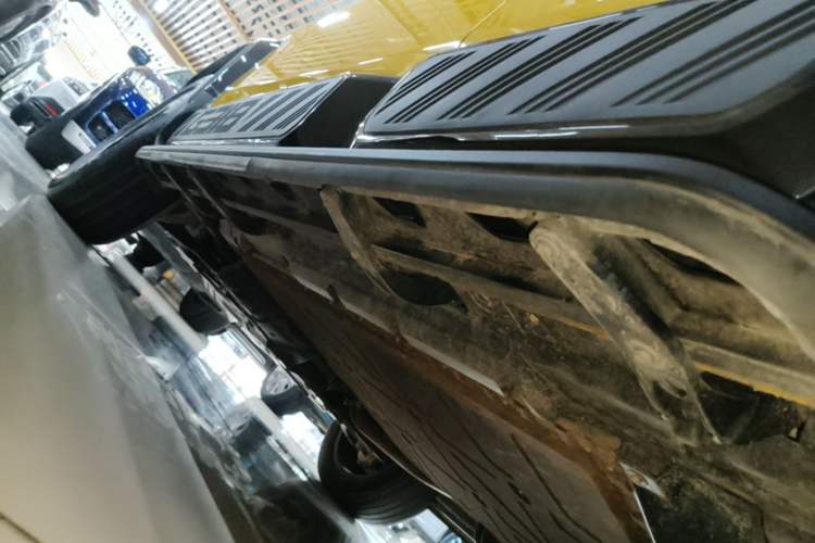 Used Deepal G318 2025 Worry-Free Adventure Edition Four-Wheel Drive Secret Realm Version Left Side Sill