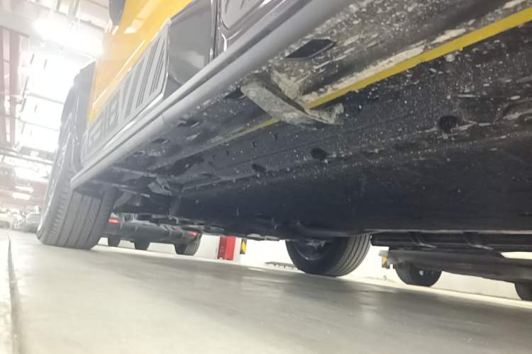 Used Deepal G318 2025 Worry-Free Adventure Edition Four-Wheel Drive Secret Realm Version Left Side Sill