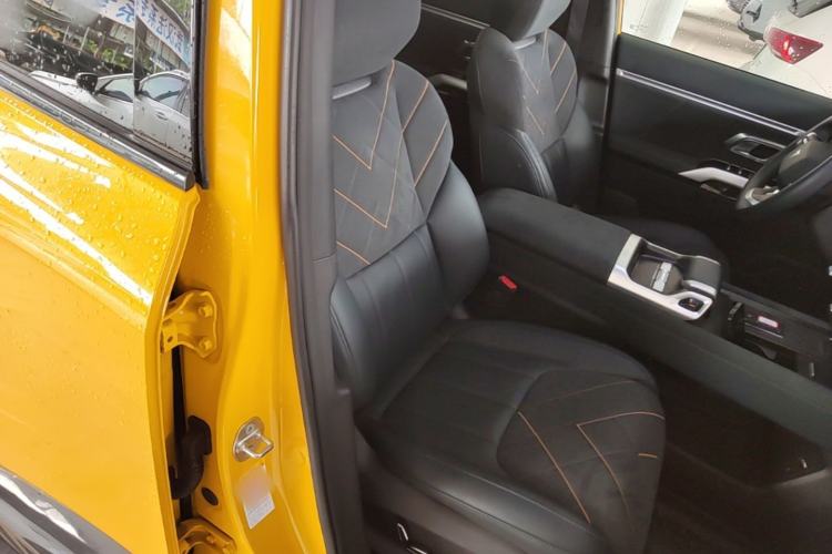 Used Deepal G318 2025 Worry-Free Adventure Edition Four-Wheel Drive Secret Realm Version Right Front Seat