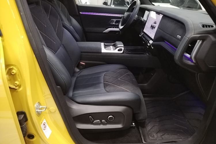 Used Deepal G318 2025 Worry-Free Adventure Edition Four-Wheel Drive Secret Realm Version Right Front Seat