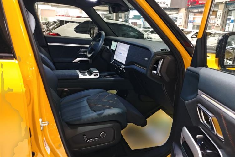 Used Deepal G318 2025 Worry-Free Adventure Edition Four-Wheel Drive Secret Realm Version Right Front Seat