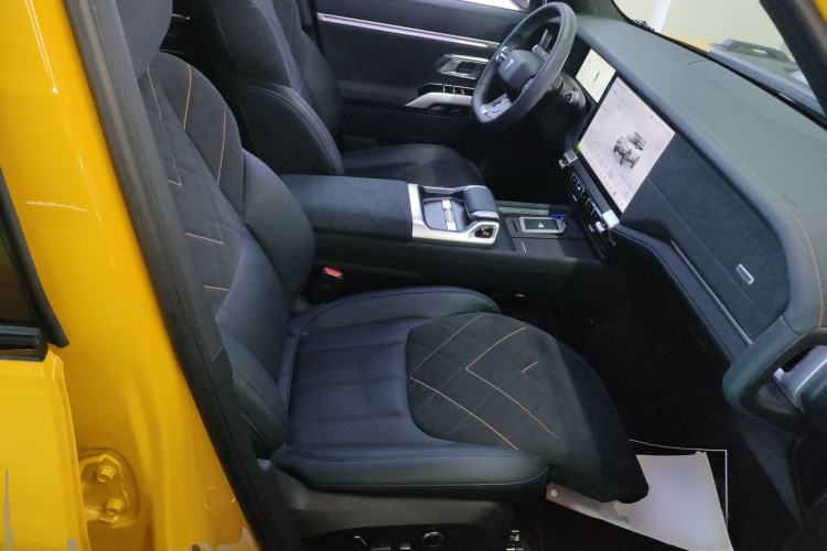 Used Deepal G318 2025 Worry-Free Adventure Edition Four-Wheel Drive Secret Realm Version Right Front Seat