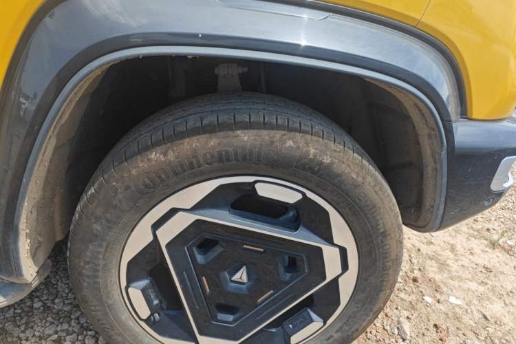 Used Deepal G318 2025 Worry-Free Adventure Edition Four-Wheel Drive Secret Realm Version Right Front Wheel Hub