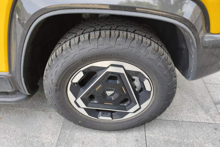 Used Deepal G318 2025 Worry-Free Adventure Edition Four-Wheel Drive Secret Realm Version Right Front Wheel Hub