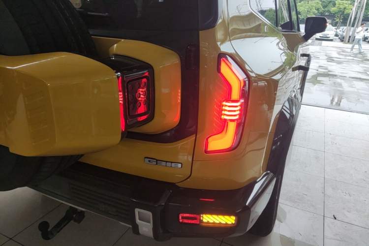Used Deepal G318 2025 Worry-Free Adventure Edition Four-Wheel Drive Secret Realm Version Right Rear Taillight