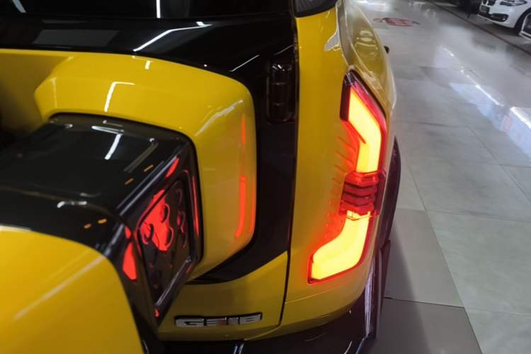 Used Deepal G318 2025 Worry-Free Adventure Edition Four-Wheel Drive Secret Realm Version Right Rear Taillight