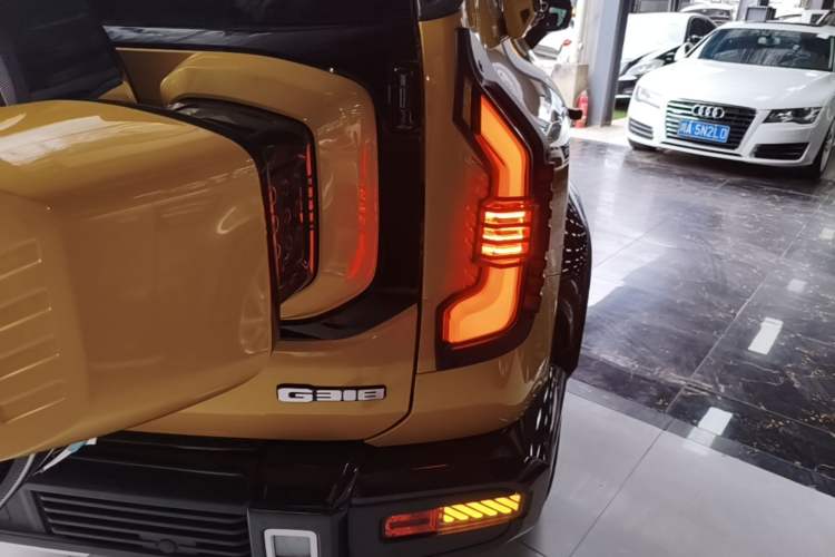Used Deepal G318 2025 Worry-Free Cross-Country Edition Four-Wheel Drive Distant Mountains Version Right Rear Taillight