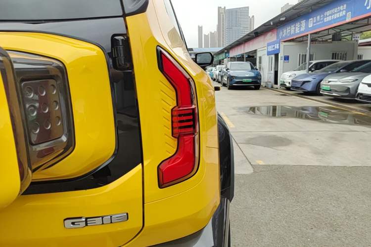 Used Deepal G318 2025 Worry-Free Adventure Edition Four-Wheel Drive Secret Realm Version Right Rear Taillight