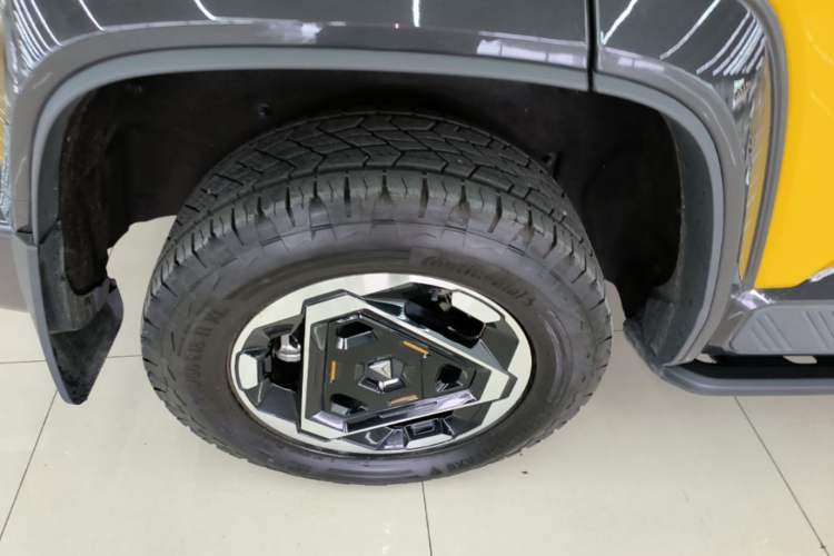Used Deepal G318 2025 Worry-Free Adventure Edition Four-Wheel Drive Secret Realm Version Right Rear Wheel Hub