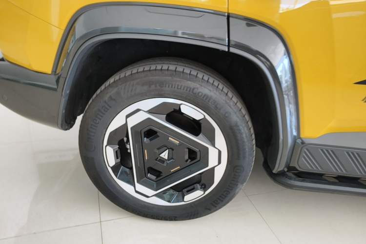 Used Deepal G318 2025 Worry-Free Adventure Edition Four-Wheel Drive Secret Realm Version Right Rear Wheel Hub