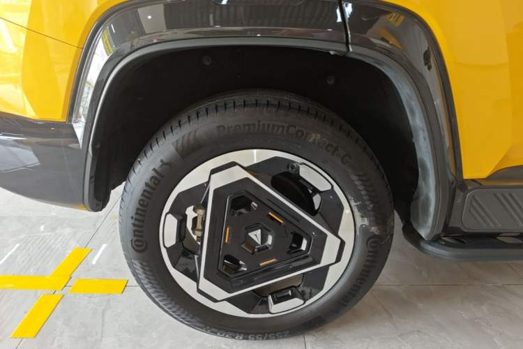 Used Deepal G318 2025 Worry-Free Adventure Edition Four-Wheel Drive Secret Realm Version Right Rear Wheel Hub