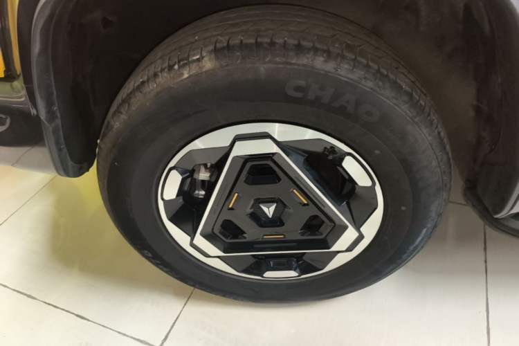 Used Deepal G318 2025 Worry-Free Cross-Country Edition Four-Wheel Drive Distant Mountains Version Right Rear Wheel Hub