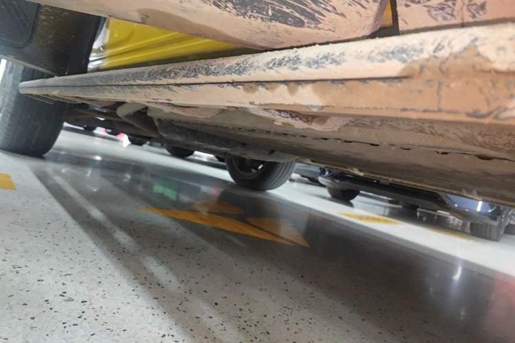 Used Deepal G318 2025 Worry-Free Adventure Edition Four-Wheel Drive Secret Realm Version Right Side Sill