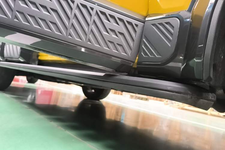 Used Deepal G318 2025 Worry-Free Adventure Edition Four-Wheel Drive Secret Realm Version Right Side Sill