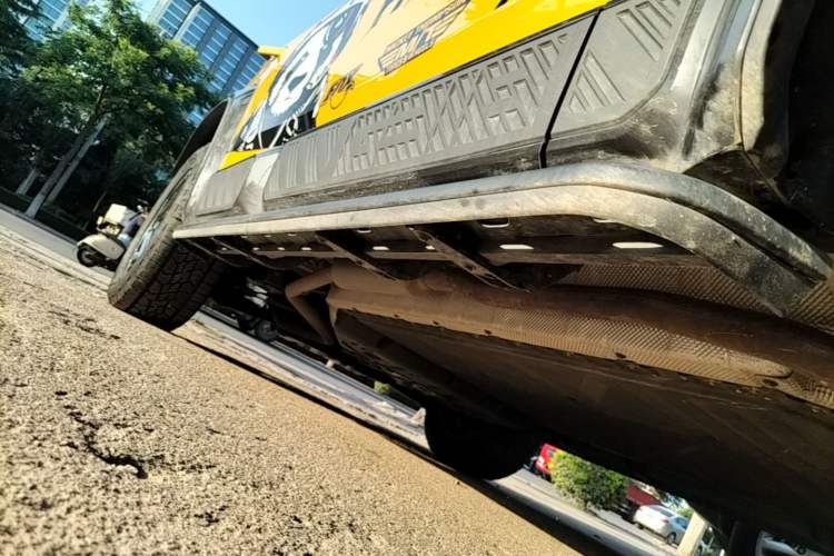 Used Deepal G318 2025 Worry-Free Adventure Edition Four-Wheel Drive Secret Realm Version Right Side Sill