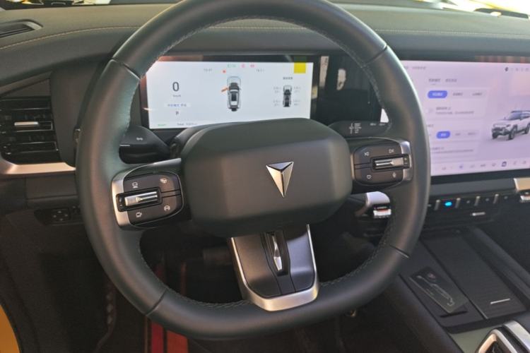 Used Deepal G318 2025 Worry-Free Adventure Edition Four-Wheel Drive Secret Realm Version Steering Wheel