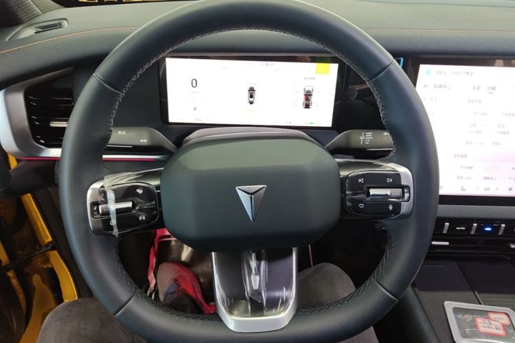 Used Deepal G318 2025 Worry-Free Adventure Edition Four-Wheel Drive Secret Realm Version Steering Wheel