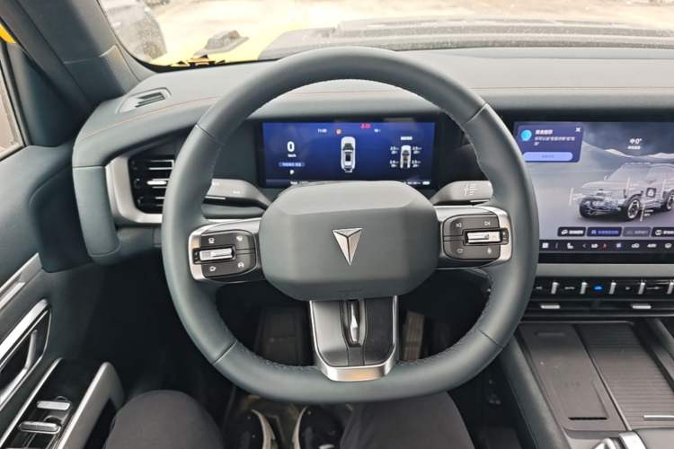 Used Deepal G318 2025 Worry-Free Adventure Edition Four-Wheel Drive Secret Realm Version Steering Wheel