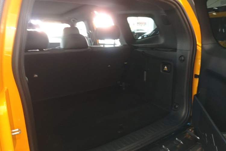 Used Deepal G318 2025 Worry-Free Adventure Edition Four-Wheel Drive Secret Realm Version Trunk