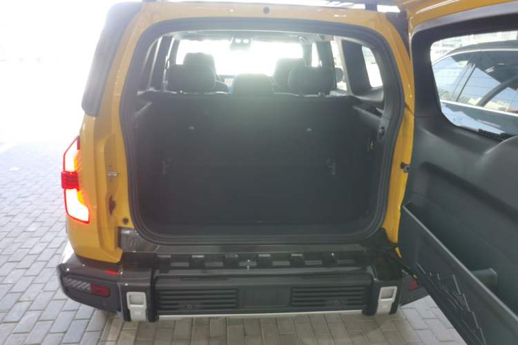 Used Deepal G318 2025 Worry-Free Adventure Edition Four-Wheel Drive Secret Realm Version Trunk