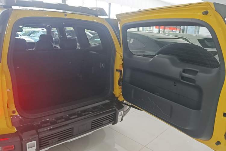 Used Deepal G318 2025 Worry-Free Adventure Edition Four-Wheel Drive Secret Realm Version Trunk