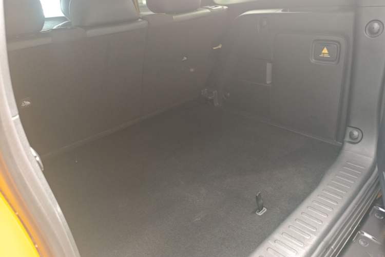 Used Deepal G318 2025 Worry-Free Adventure Edition Four-Wheel Drive Secret Realm Version Trunk