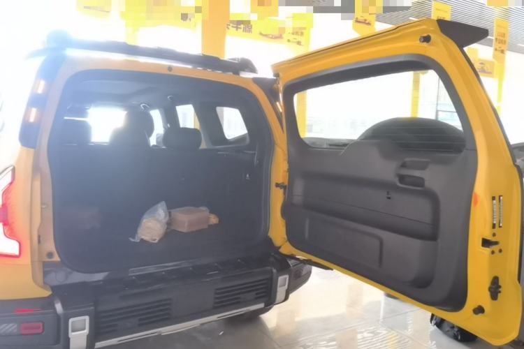 Used Deepal G318 2025 Worry-Free Adventure Edition Four-Wheel Drive Secret Realm Version Trunk