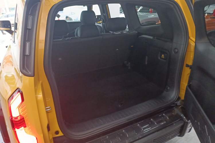 Used Deepal G318 2025 Worry-Free Adventure Edition Four-Wheel Drive Secret Realm Version Trunk