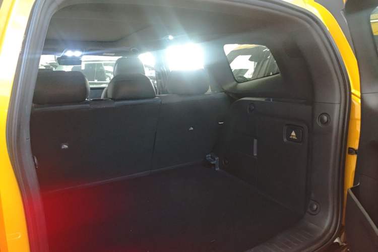 Used Deepal G318 2025 Worry-Free Adventure Edition Four-Wheel Drive Secret Realm Version Trunk