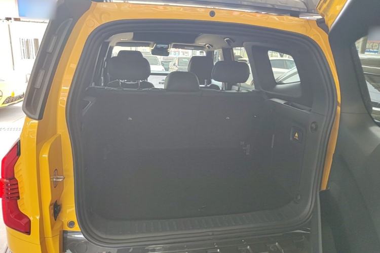Used Deepal G318 2025 Worry-Free Adventure Edition Four-Wheel Drive Secret Realm Version Trunk