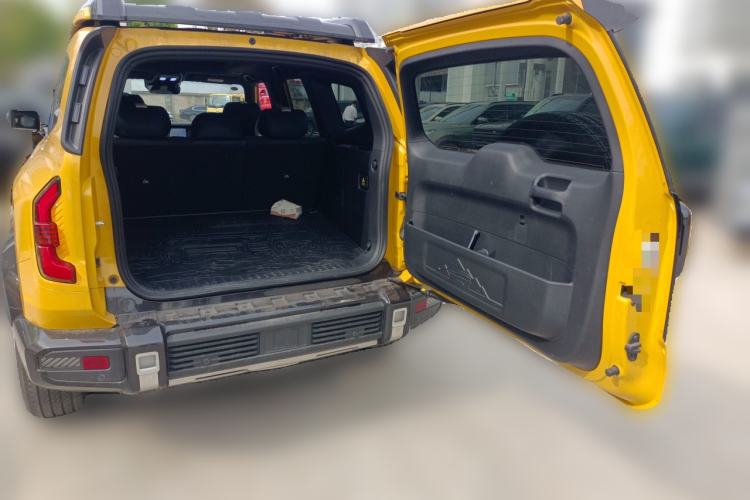 Used Deepal G318 2025 Worry-Free Adventure Edition Four-Wheel Drive Secret Realm Version Trunk
