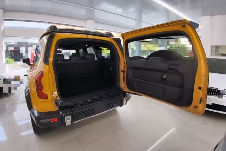 Used Deepal G318 2025 Worry-Free Adventure Edition Four-Wheel Drive Secret Realm Version Trunk