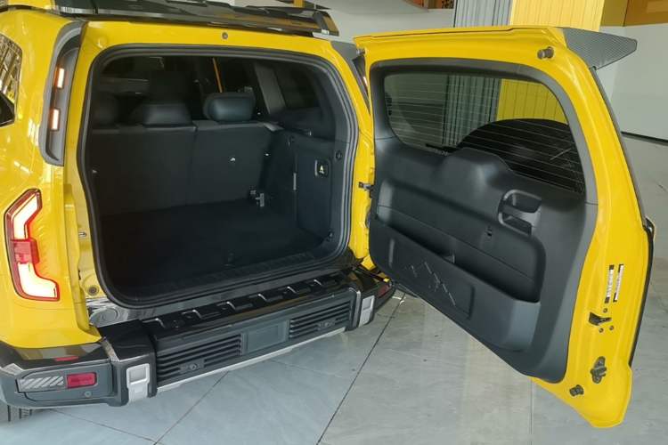 Used Deepal G318 2025 Worry-Free Adventure Edition Four-Wheel Drive Secret Realm Version Trunk