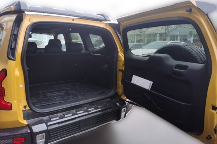 Used Deepal G318 2025 Worry-Free Adventure Edition Four-Wheel Drive Secret Realm Version Trunk