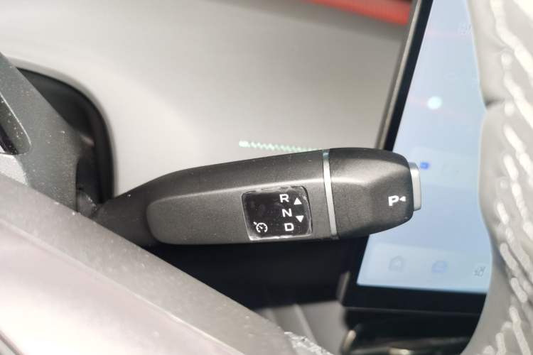 Used Deepal L06 2026 Model 670Ultra+ Laser Edition Gear Lever